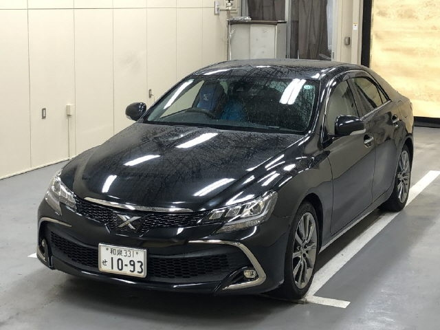 TOYOTA MARK X 2019