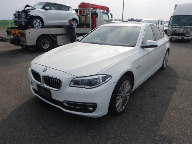 BMW 5 SERIES 2015