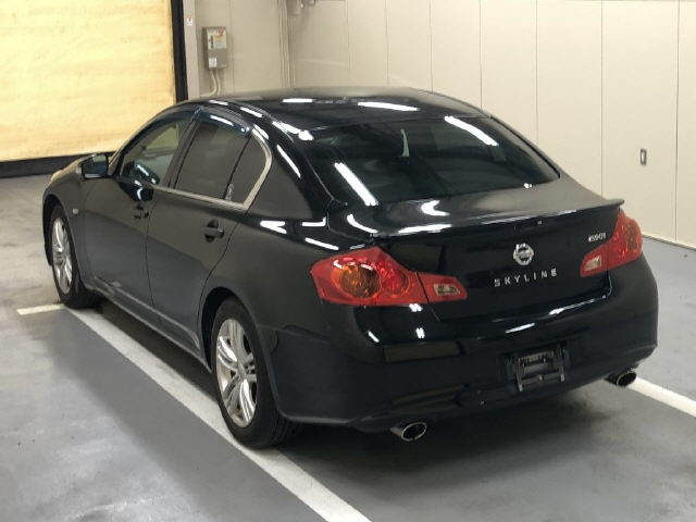 NISSAN SKYLINE 2013