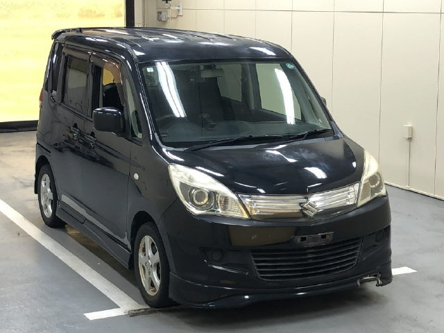 SUZUKI SOLIO 2011