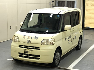 DAIHATSU TANTO 2009