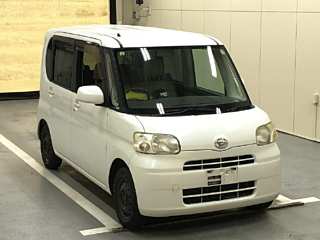 DAIHATSU TANTO 2008