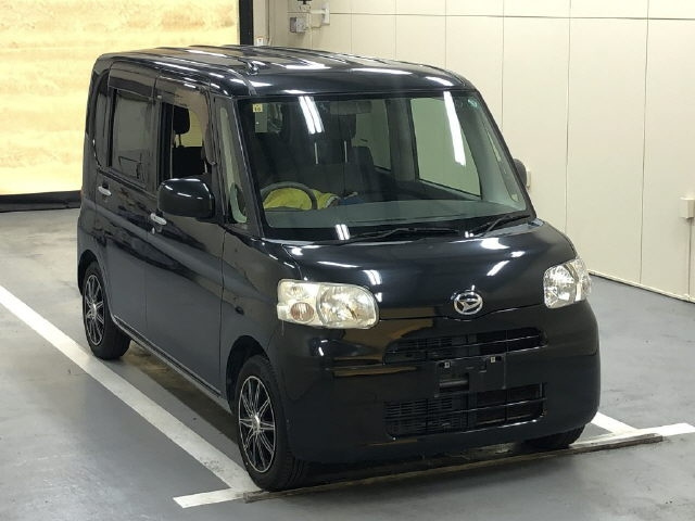 DAIHATSU TANTO 2012