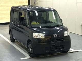 DAIHATSU TANTO 2012