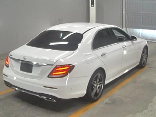 MERCEDES BENZ E CLASS 2020