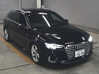 AUDI A4 2019