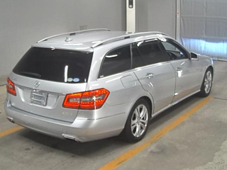 MERCEDES BENZ E CLASS WAGON 2011