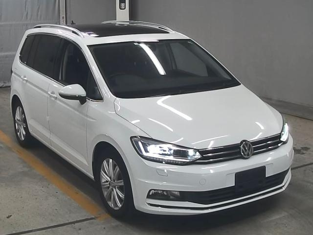 VOLKSWAGEN GOLF TOURAN 2016