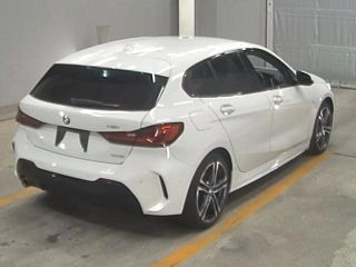 BMW 1 SERIES 2022