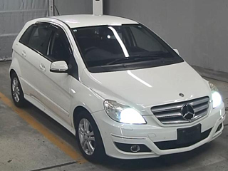 MERCEDES BENZ B CLASS 2009