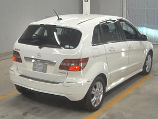 MERCEDES BENZ B CLASS 2009