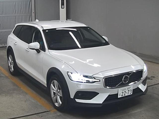 VOLVO V60 2020