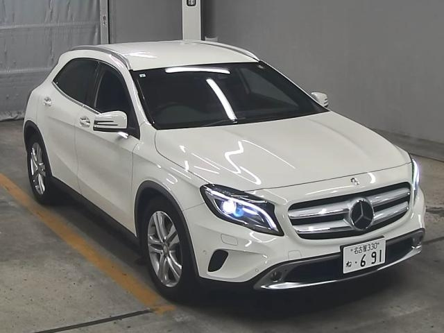MERCEDES BENZ GLA CLASS 2017
