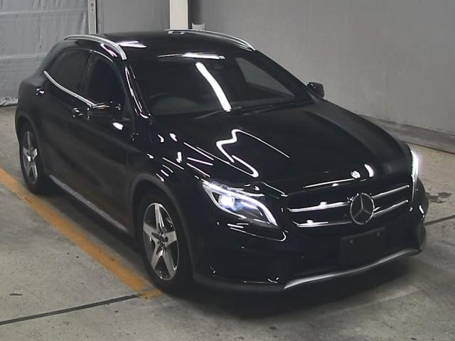 MERCEDES BENZ GLA CLASS 2015
