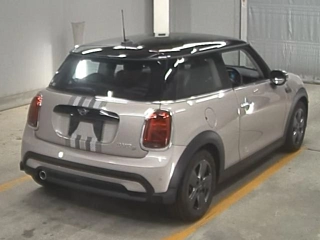 BMW MINI 2022