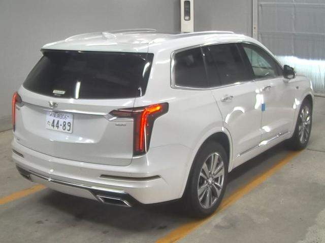 GM CADILLAC XT6 2021