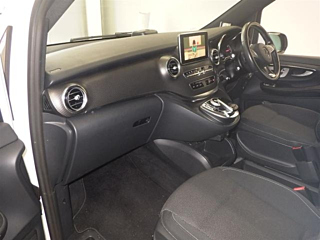 MERCEDES BENZ V CLASS 2018