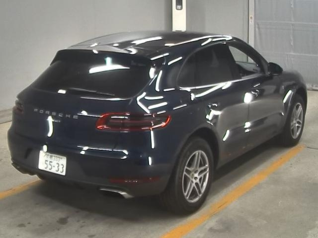 PORSCHE MACAN 2016