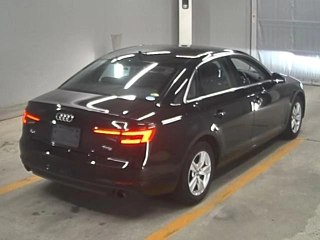 AUDI A4 2017