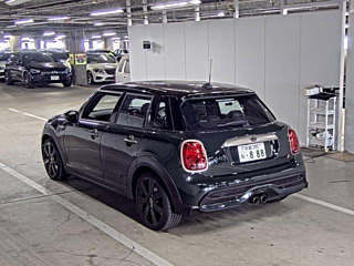 BMW MINI 2023