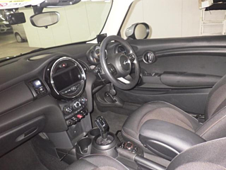 BMW MINI 2018