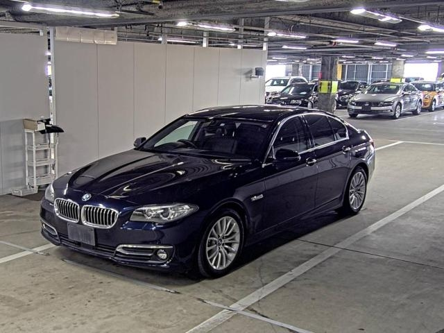 BMW 5 SERIES 2016
