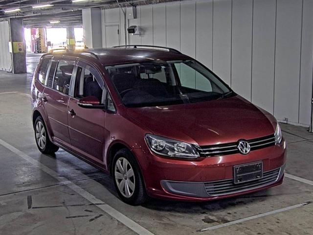 VOLKSWAGEN GOLF TOURAN 2012