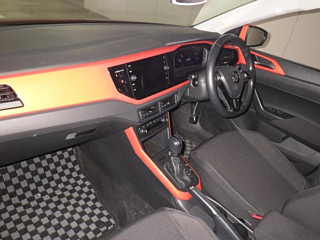 VOLKSWAGEN POLO 2020