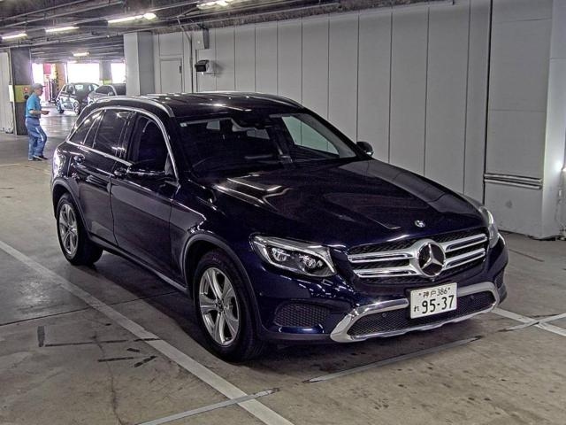 MERCEDES BENZ GLC CLASS 2018