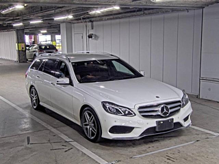 MERCEDES BENZ E CLASS WAGON 2015