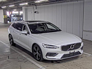 VOLVO V60 2020