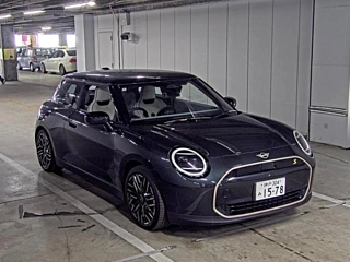 BMW MINI 2024
