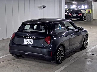 BMW MINI 2024