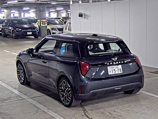 BMW MINI 2024
