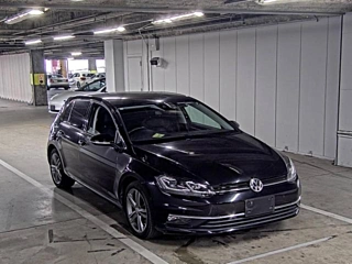 VOLKSWAGEN GOLF 2020