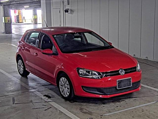 VOLKSWAGEN POLO 2013