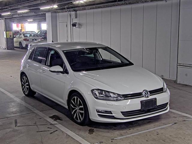 VOLKSWAGEN GOLF 2017
