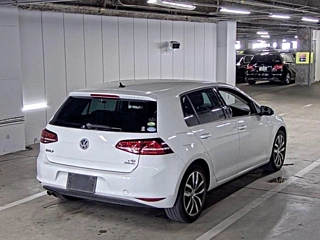 VOLKSWAGEN GOLF 2017