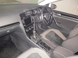 VOLKSWAGEN GOLF 2017