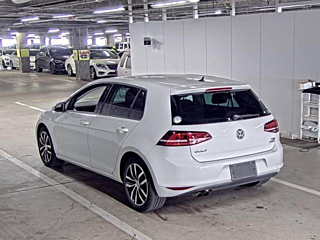 VOLKSWAGEN GOLF 2017