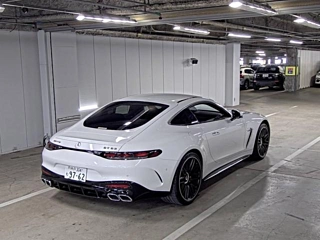 MERCEDES BENZ AMG 2024