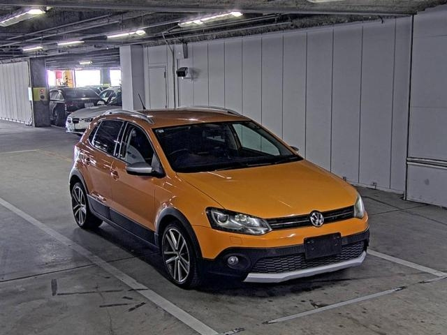 VOLKSWAGEN CROSS POLO 2011