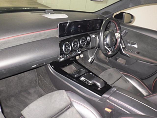 MERCEDES BENZ A CLASS 2019