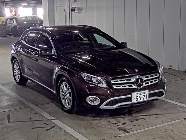 MERCEDES BENZ GLA CLASS 2017