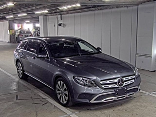 Заказать MERCEDES BENZ E CLASS WAGON