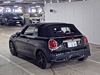 BMW MINI 2022
