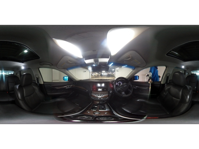 NISSAN FUGA 2009