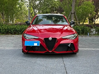 Заказать ALFAROMEO GIULIA