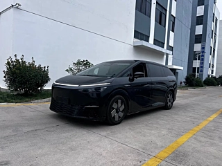Заказать XPENG MOTORS X9