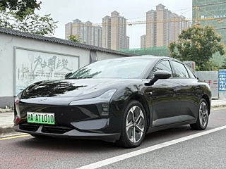 Заказать XPENG MOTORS MONA M03